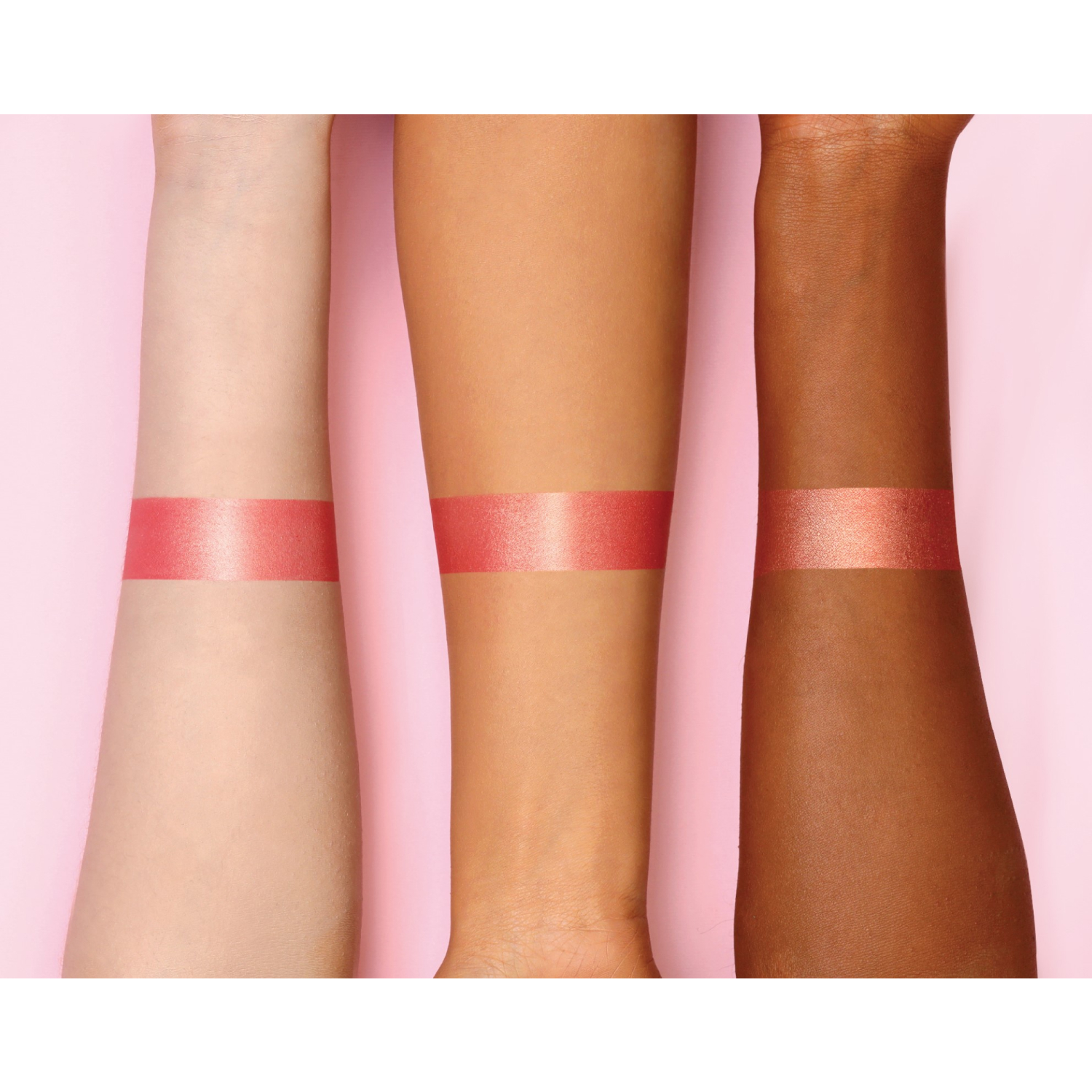 BLOOM HIGHLIGHTING BLUSH (BLIUSH ILUMINADOR)